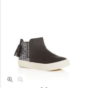 NWT Girls Dolce Vita Glitter High Top Sneakers!